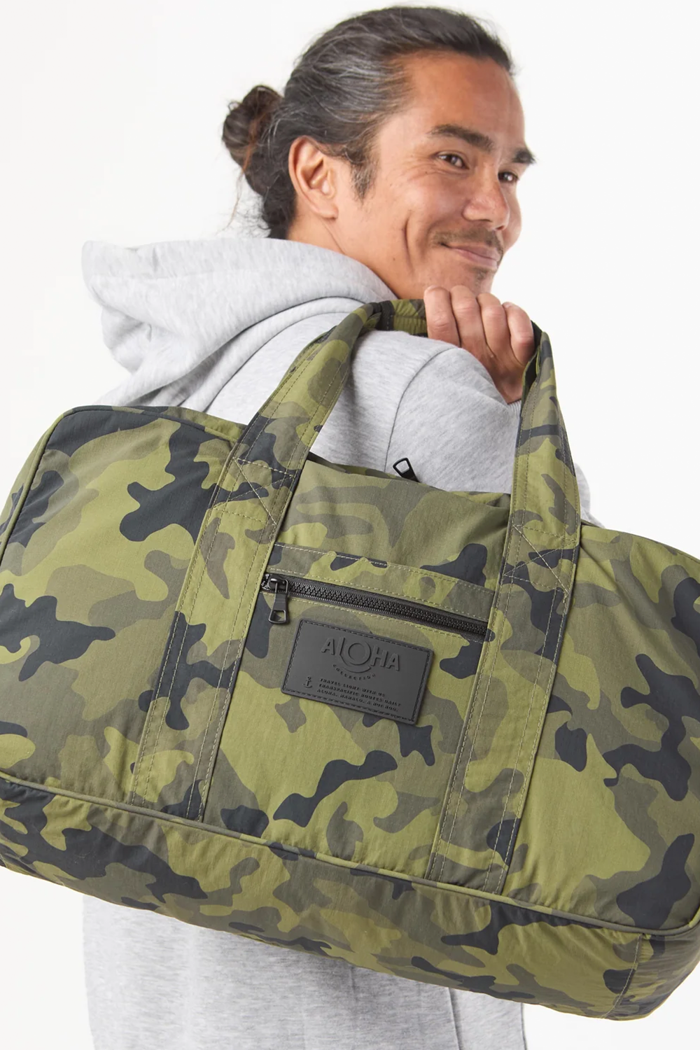 Weekender Keep it Light Camo