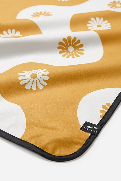 Botanical Waves Picnic Blanket - Domo del Mar