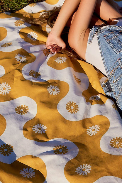 Botanical Waves Picnic Blanket - Domo del Mar