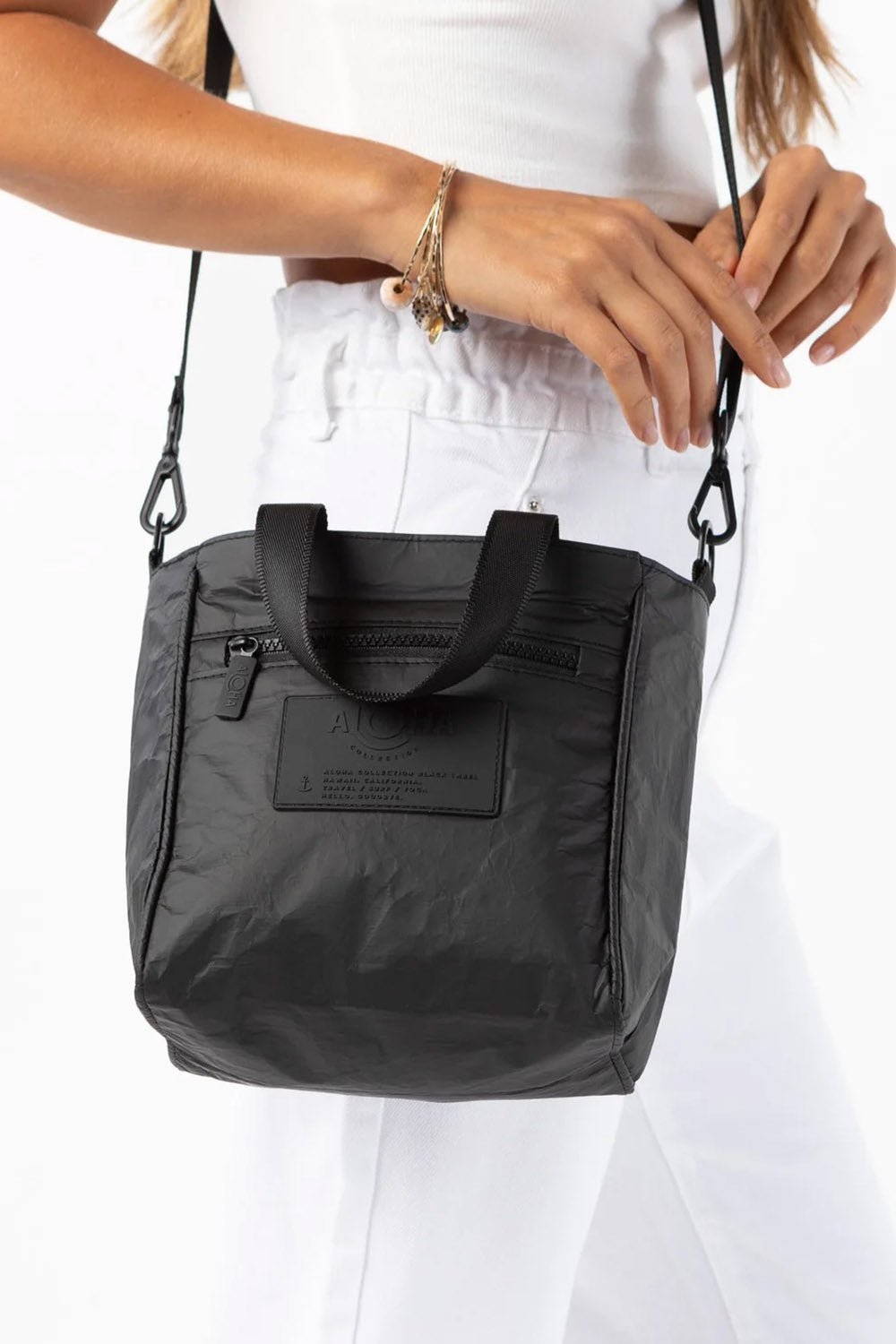 Crossbody Black - Domo del Mar